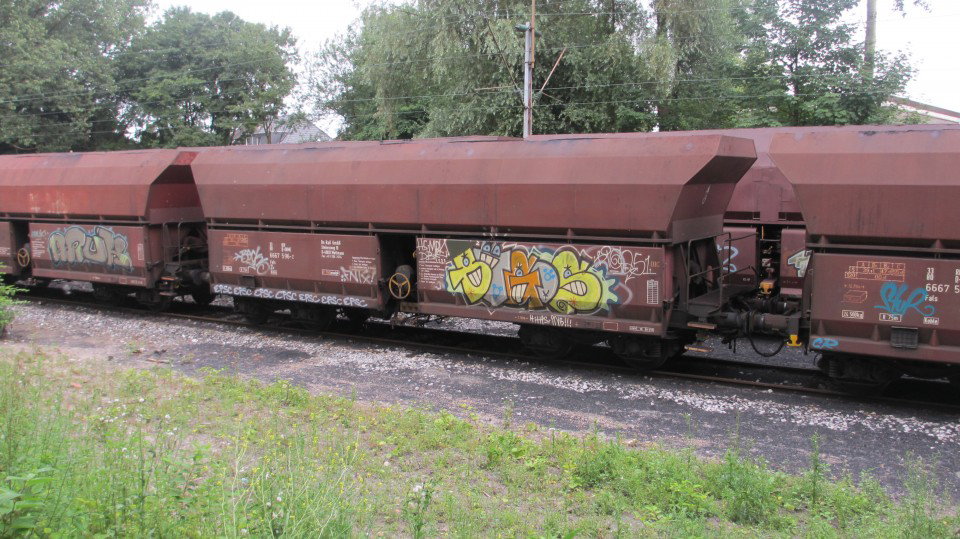 Graffiti Train in Essen - Photo by RORO (2013)