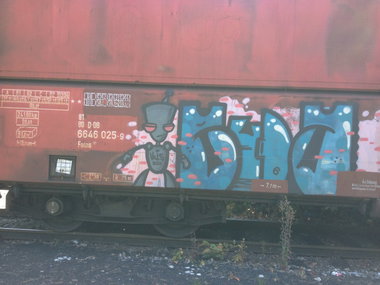 Graffiti Train in Essen - Photo by RORO (2013)
