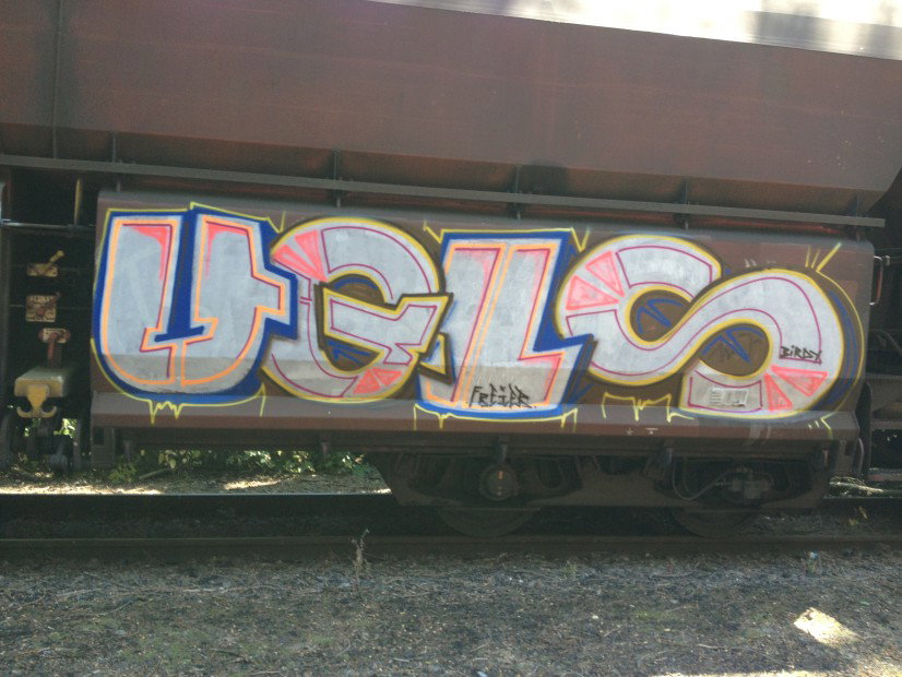 Graffiti Train in Essen - Photo by RORO