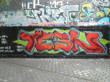 Graffiti Wall - Photo by RORO - NRW, essen.mh.tesn. (2013)