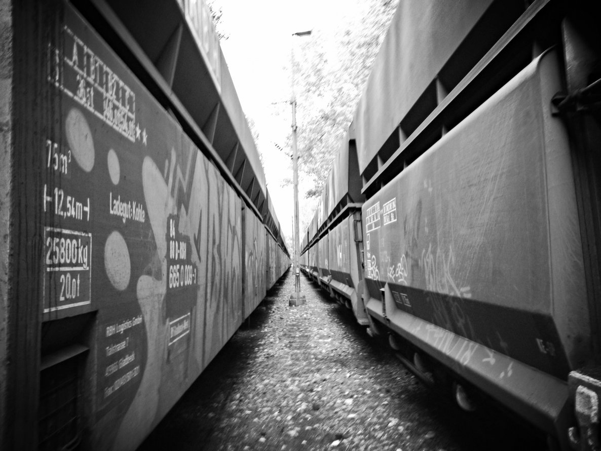 Graffiti Artwork in Mongolia - Photo by RORO - atmo, graffiti (2013)