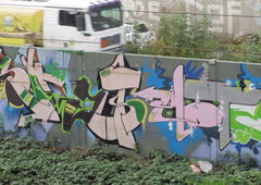 Graffiti Wall in Essen - Photo by RORO - Shit/shad/shik (2013)