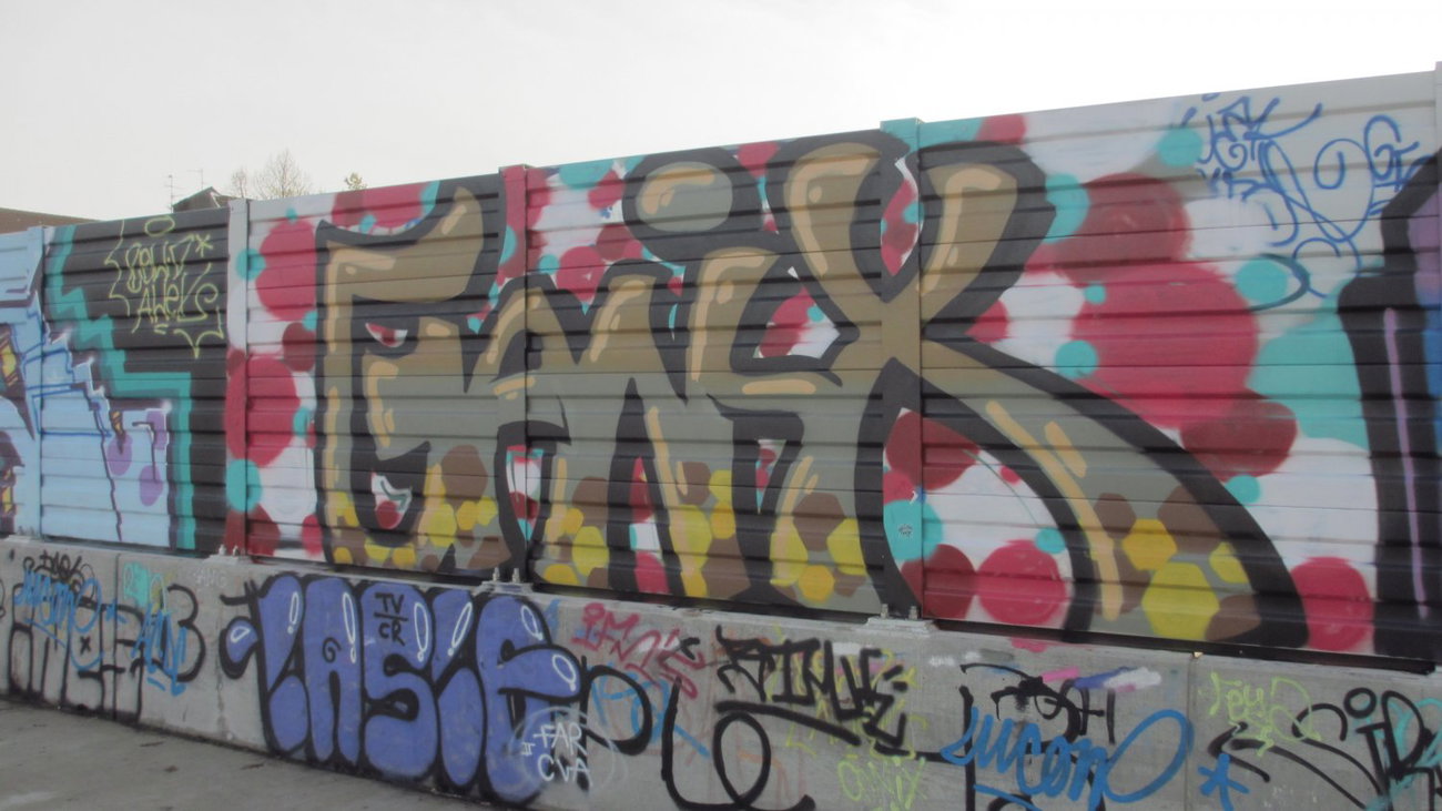 Graffiti Wall in Essen - Photo by RORO (2013)