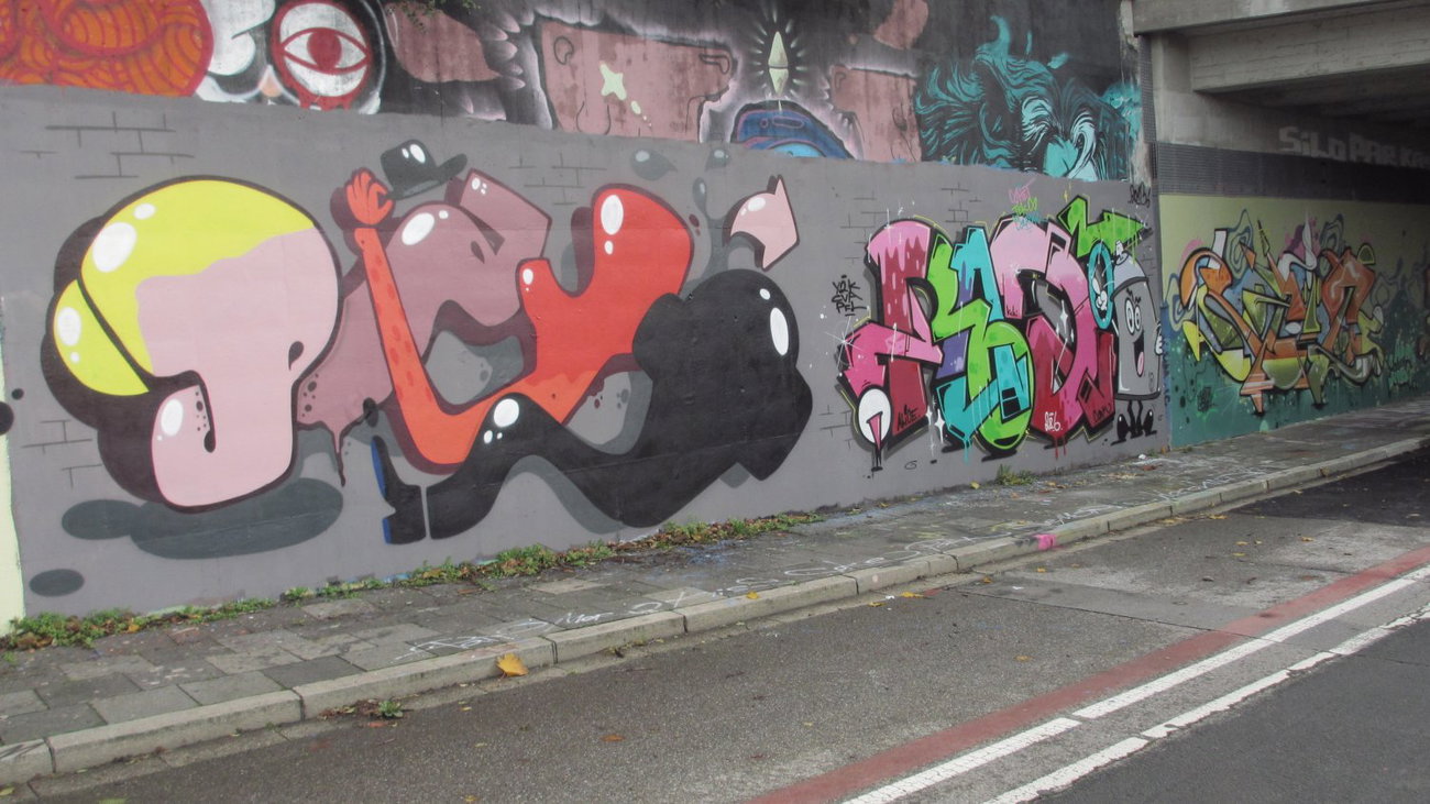 Graffiti Wall in Essen - Photo by RORO (2013)