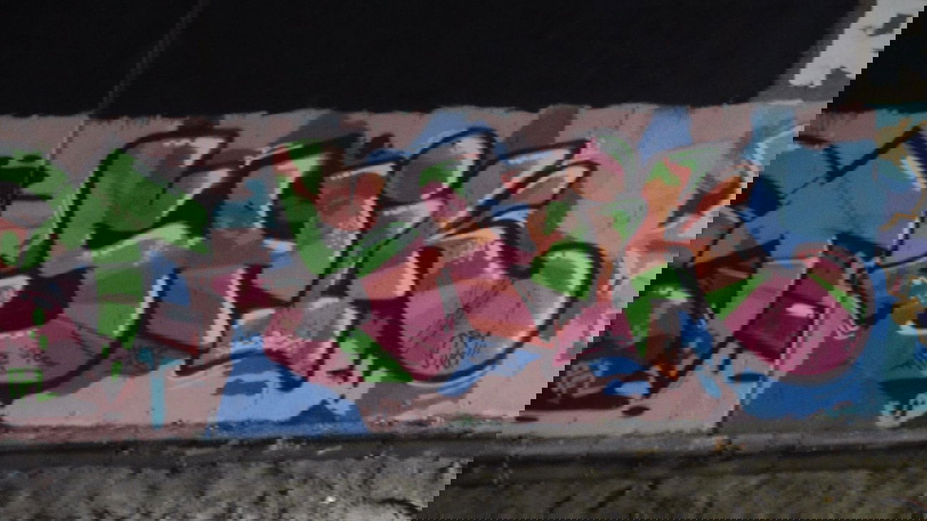 Graffiti Wall - Photo by RORO (2013)