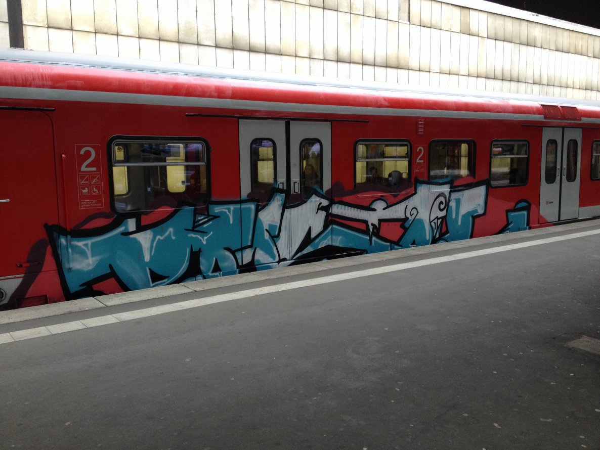 Graffiti Train - Photo by RORO - S6. (2014)
