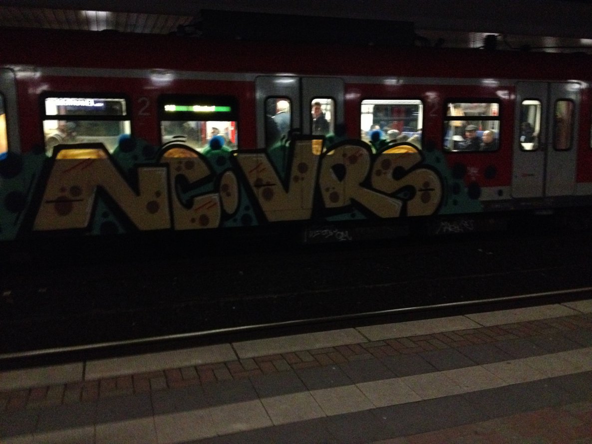Graffiti Train - Photo by RORO - köln, nc.vrs, nc. (2014)