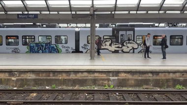Graffiti Train in Mainz - Photo by RORO - peng, ace, süwex (2015)