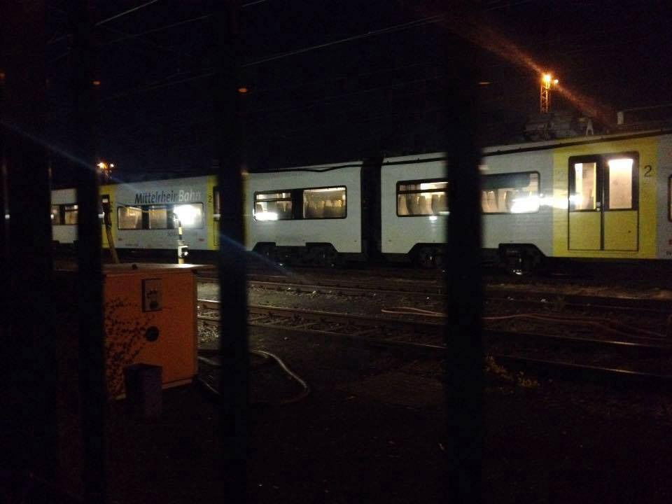 Graffiti Artwork - Photo by RORO - train, atmo, checken