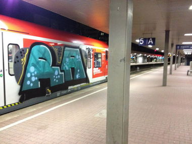 Graffiti Train - Photo by RORO - RA, s1, aktuell (2015)