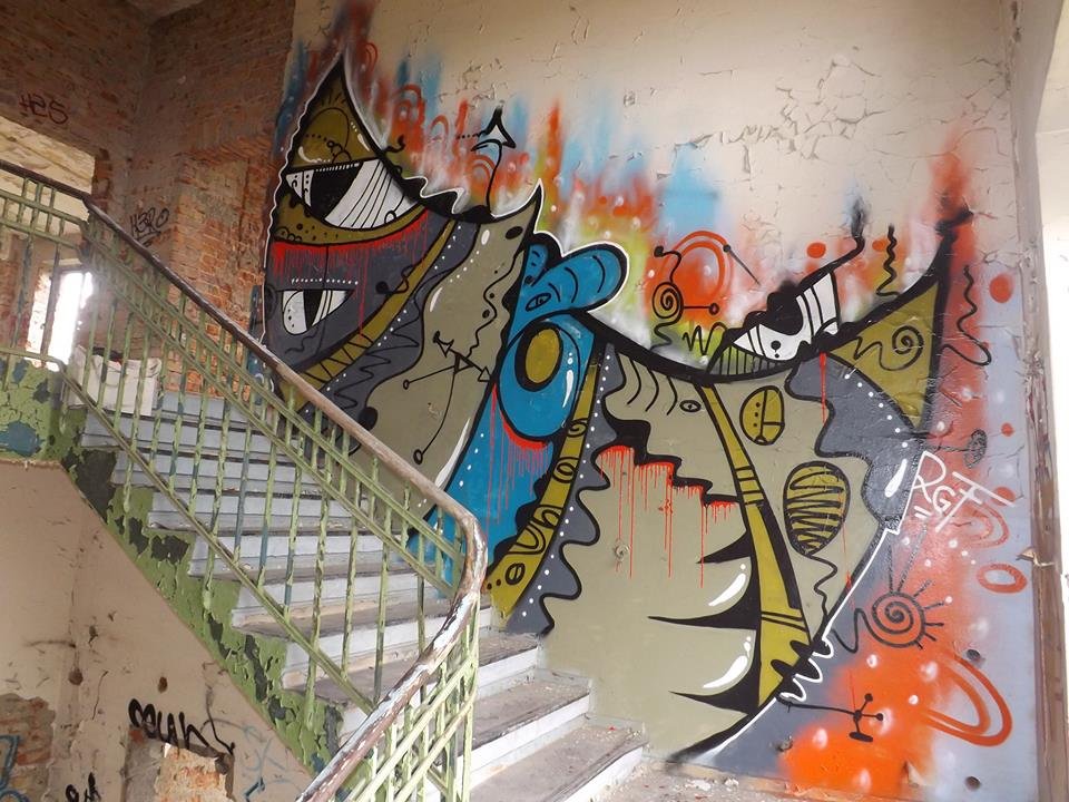 Graffiti Street Art - Photo by ROUGH - RGF