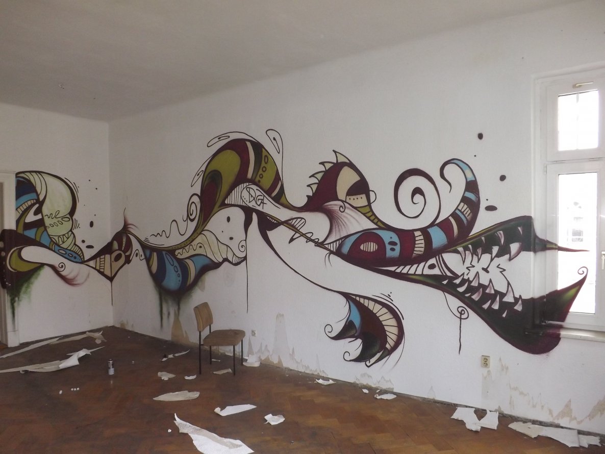 Graffiti Wall - Photo by ROUGH - RGF