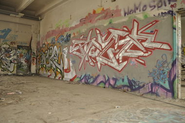 Graffiti Wall in Rathenow - Photo by ROZE - Roze, Doce