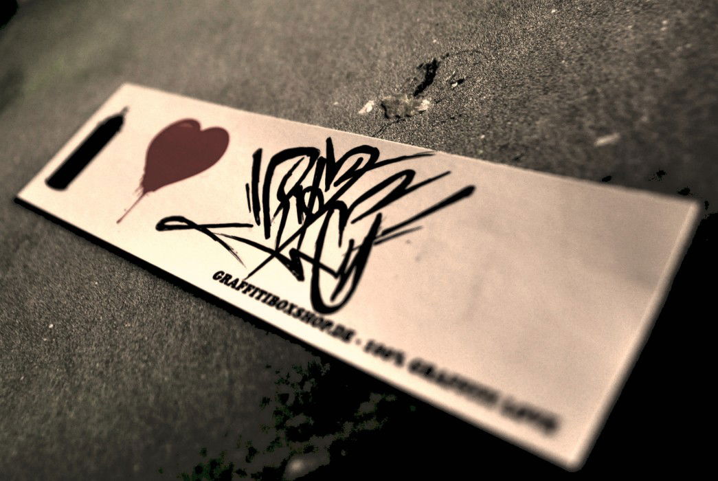 Graffiti Sketch in Rathenow  - Photo by ROZE - Roze