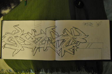 Graffiti Sketch in Rathenow  - Photo by ROZE - Roze