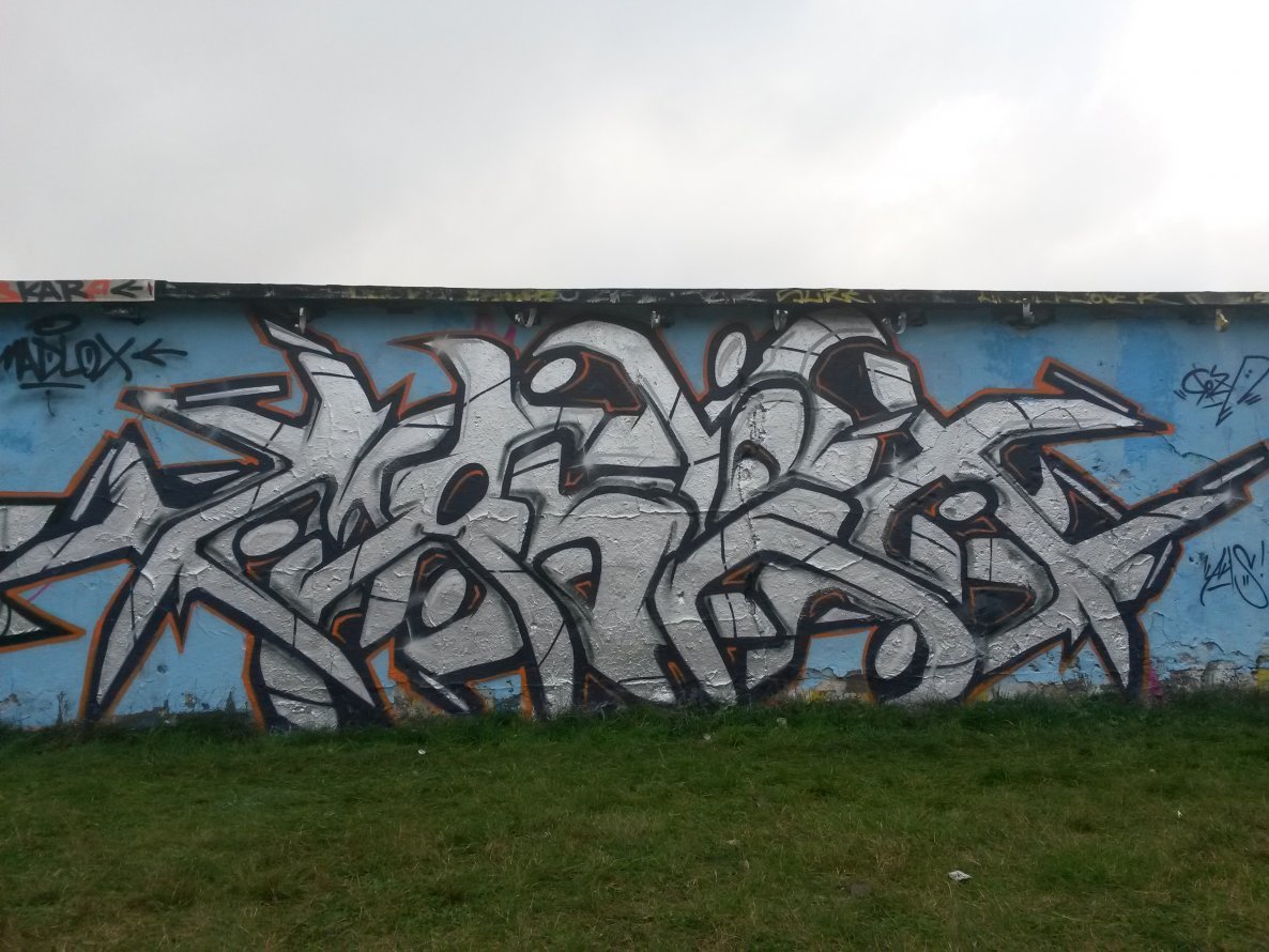 Graffiti Wall - Photo by ROZE - Roze, Madlox, Crew (2014)