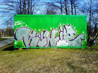 Graffiti Bombing - Photo by RUNIZ - poland, runiz (2007)