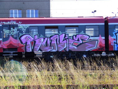 Graffiti Train - Photo by RUNIZ - runiz, poland