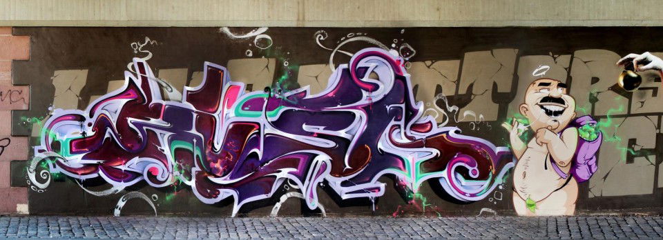 Graffiti Wall in Frankfurt - Photo by RUSL - rusl, loveletterscrew, loveletters