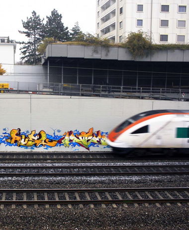 Graffiti Wall in Basel - Photo by RUSL - rusl, dare, loveletters (2007)