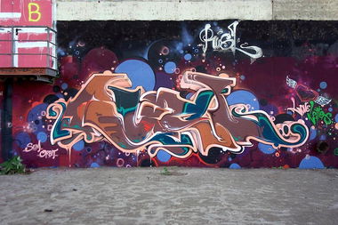 Graffiti Wall in Neckarsulm - Photo by RUSL - loveletters, rusl (2015)