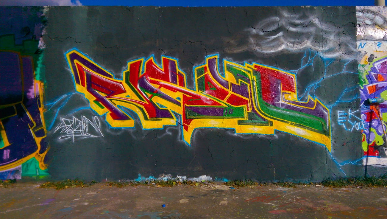 Graffiti Wall - Photo by RaZon0N3