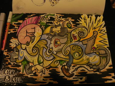 Graffiti Sketch - Photo by Racoon57