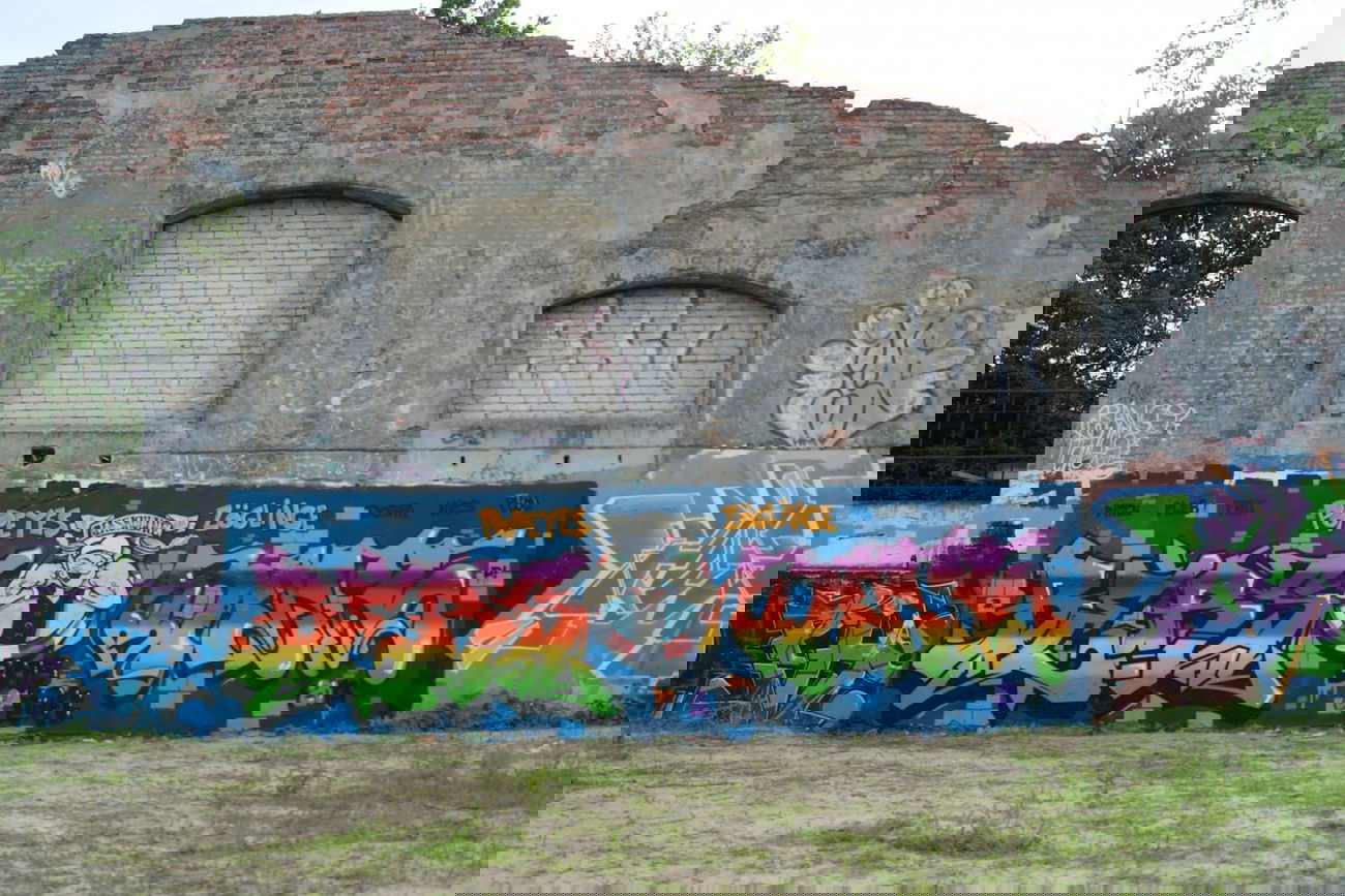 Graffiti Wall - Photo by RafeOne - rafe, One, PMZ (2013)