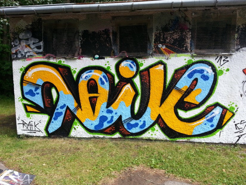 Graffiti Wall - Photo by Raik - Raik (2013)