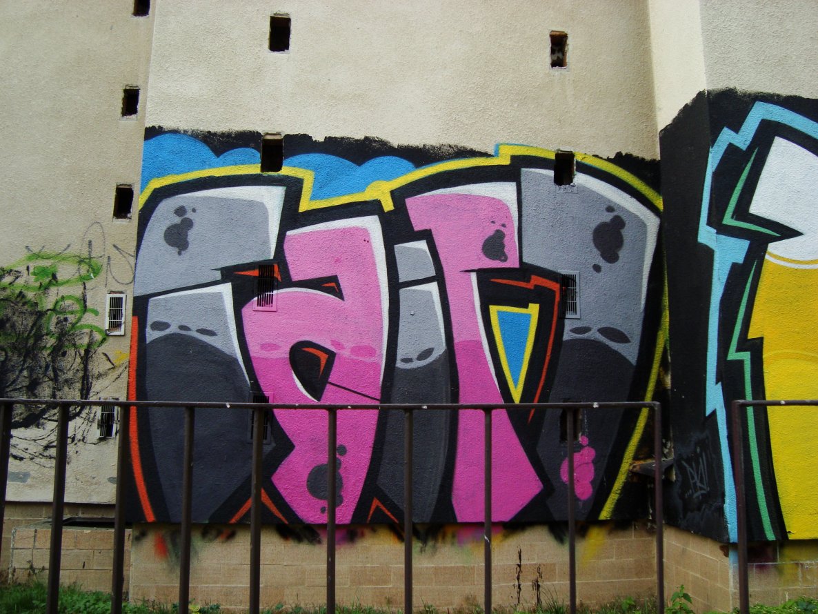 Graffiti Wall - Photo by Rain1 - rain (2013)