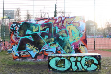 Graffiti Wall - Photo by RalfFett - SAKO, DreiD, OLIC (2015)