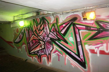 Graffiti Wall - Photo by Rapiro - Dsk (2013)