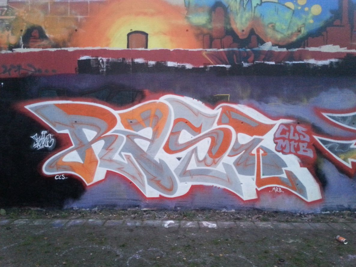 Graffiti Wall - Photo by RaseTwo