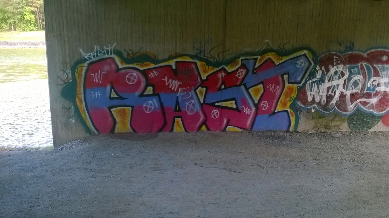 Graffiti Wall - Photo by Rastrf - rf, Rast, Lüneburg