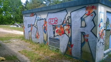 Graffiti Wall - Photo by Rastrf - rf, fuck