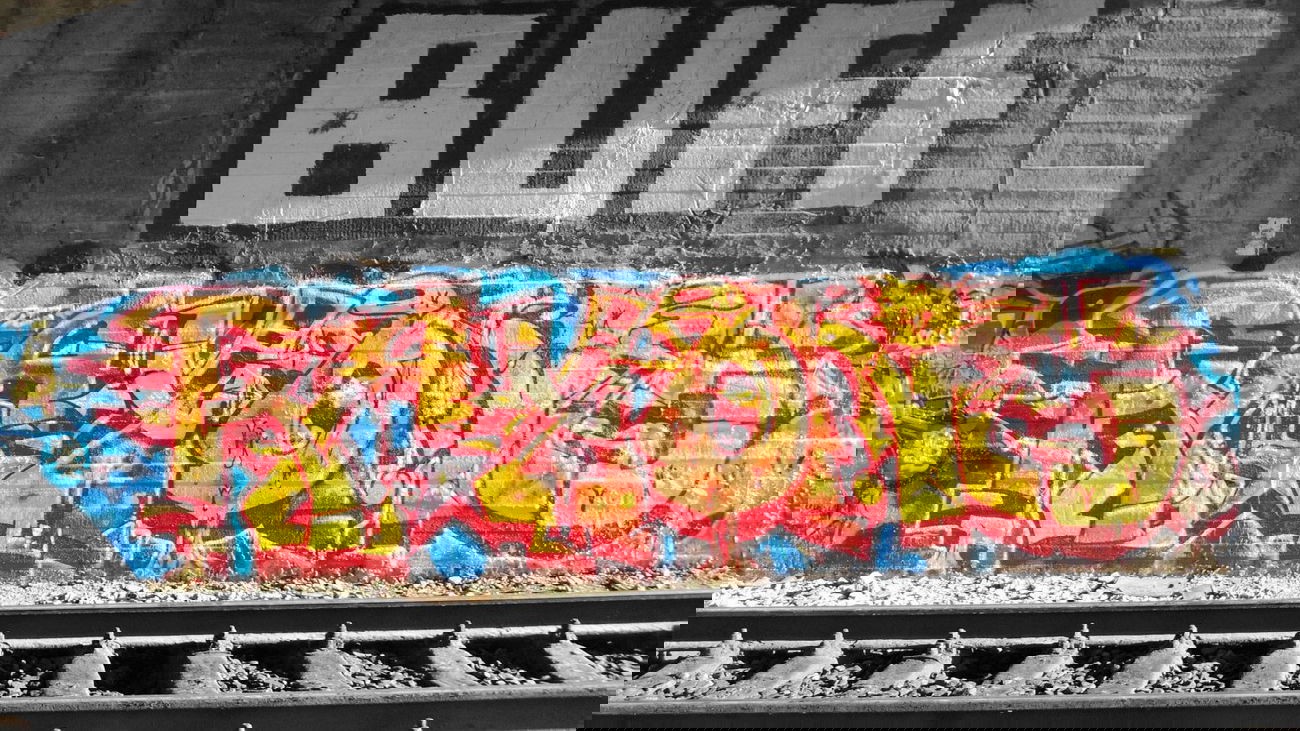 Graffiti Wall in Tula - Photo by RayOne - rayone, aznob (2013)