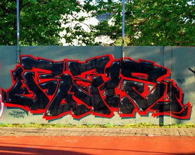 Graffiti Wall in Frankfurt - Photo by Rays - rays, buddys, super (2013)