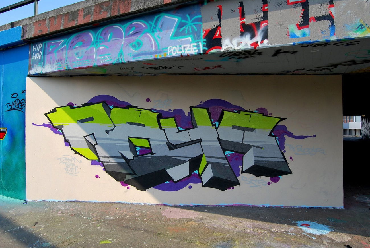 Graffiti Wall in Frankfurt - Photo by Rays - Rays, Buddys, SC (2017)