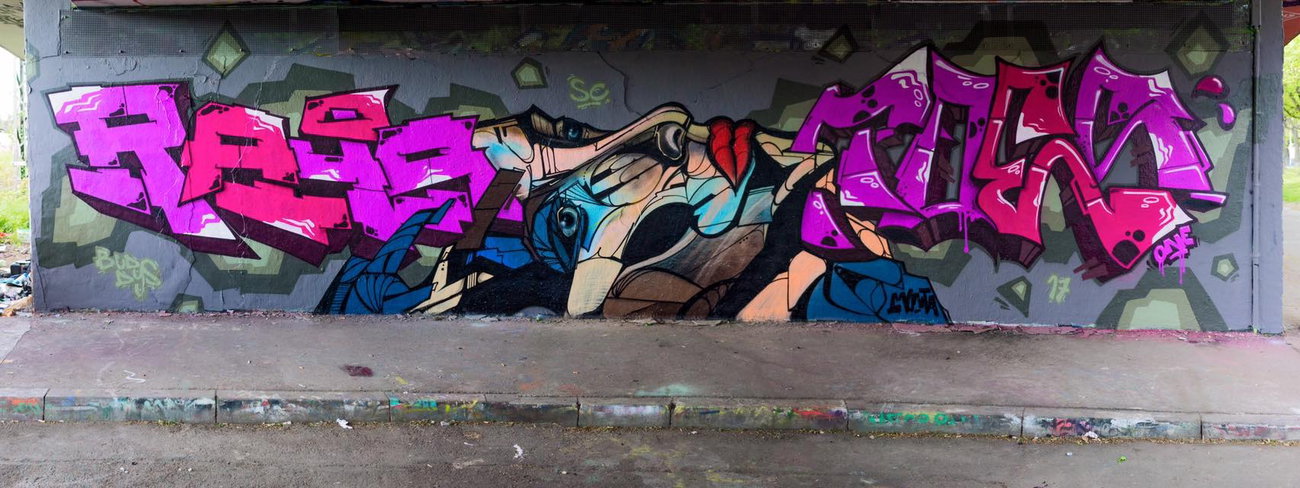 Graffiti Wall - Photo by Rays - rays, monta, toes (2017)