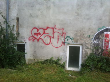 Graffiti Wall in Bremen - Photo by Razional - VZA