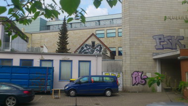 Graffiti Wall in Oldenburg - Photo by Razional - VZA, PSK, LA (2014)