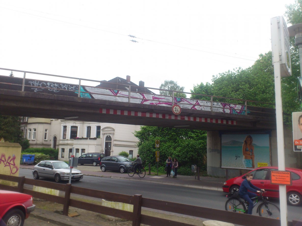 Graffiti Wall in Oldenburg - Photo by Razional - VZA (2014)