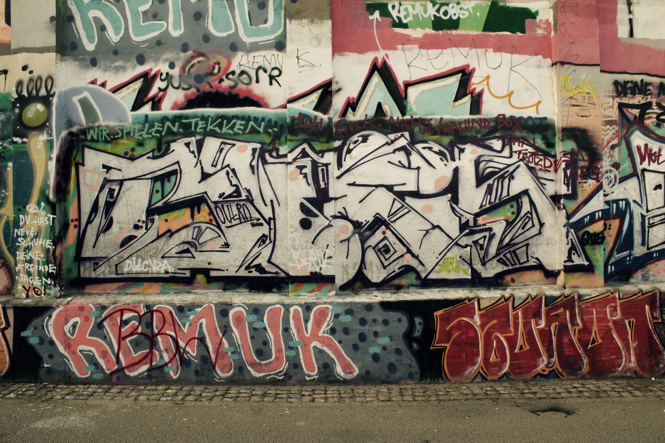 Graffiti Wall - Photo by Razional - VZA, BWEIS