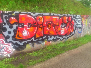 Graffiti Wall - Photo by Razional - DITC (2014)