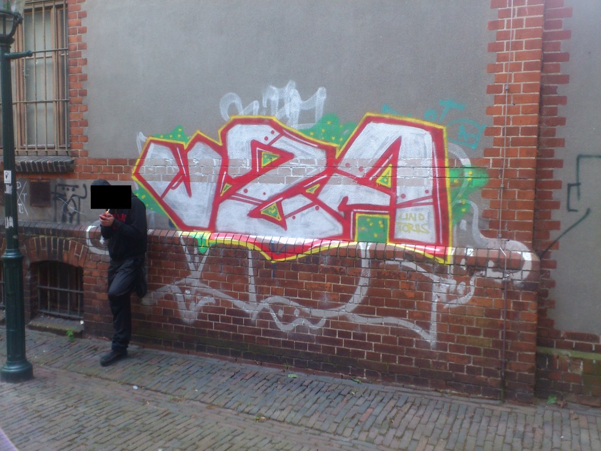 Graffiti Wall in Oldenburg - Photo by Razional - VZA (2014)
