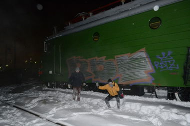 Graffiti Artwork in Perm - Photo by RealDopeTrip (2012)