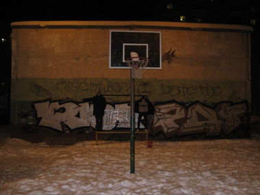 Graffiti Bombing - Photo by RealDopeTrip - Dekter, Kolya (2013)