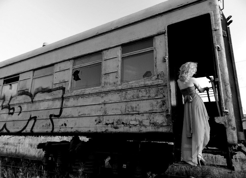 Graffiti Artwork - Photo by RealDopeTrip - RDT, DEKT