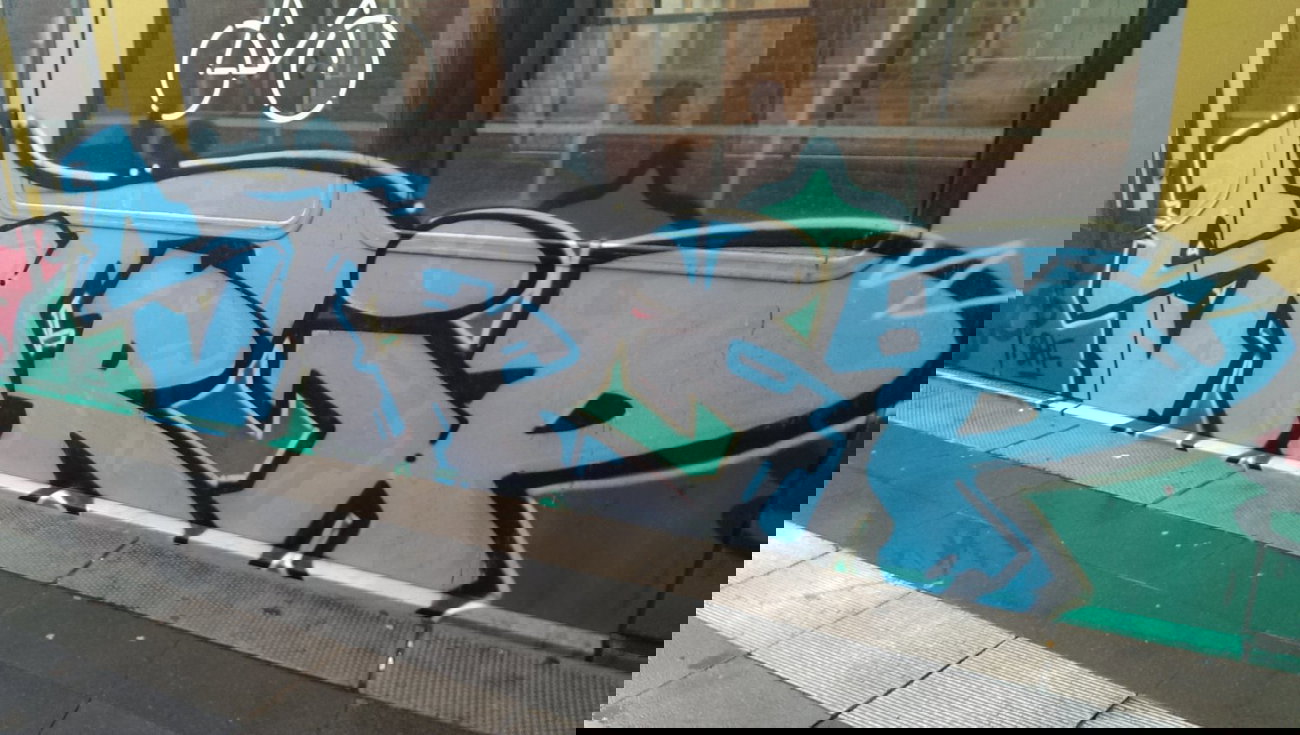 Graffiti Train - Photo by RealGOG - STRIP, BHF