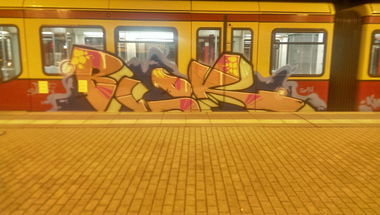 Graffiti Train - Photo by RealGOG